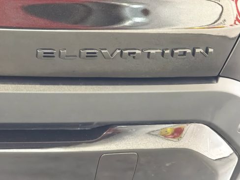 Used 2026 GMC Terrain Elevation w/ Black Edition image 13