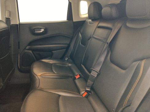 Used 2019 Jeep Compass Limited w/ Safety & Security Group AWD/4WD image 18