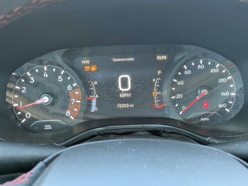 Used 2024 Jeep Compass Trailhawk AWD/4WD image 27