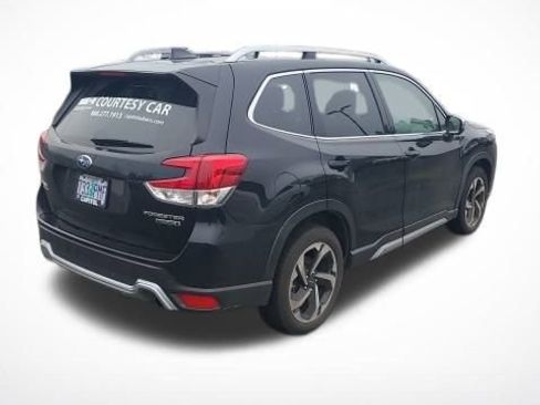 Used 2024 Subaru Forester Touring image 6