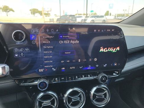 Used 2024 Chevrolet Blazer EV LT image 13