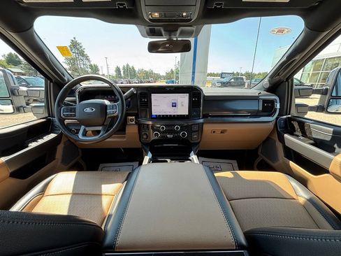 Used 2025 Ford F250 Lariat w/ Chrome Package AWD/4WD image 21