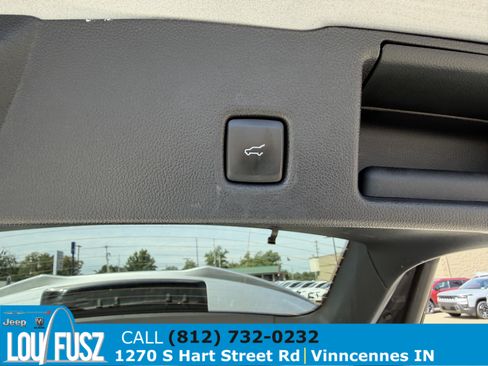 Used 2024 Ford Escape ST-Line w/ Cold Weather Package FWD image 11