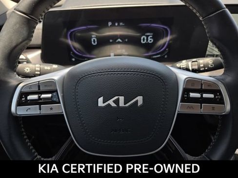 Used 2025 Kia Telluride S FWD image 29