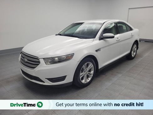 Used 2015 Ford Taurus SEL image 1