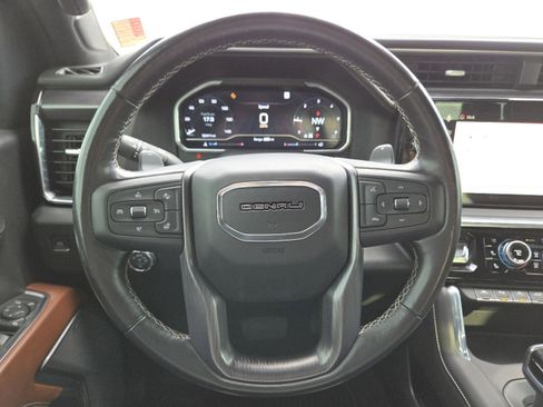 Used 2023 GMC Sierra 1500 Denali Ultimate AWD/4WD image 36