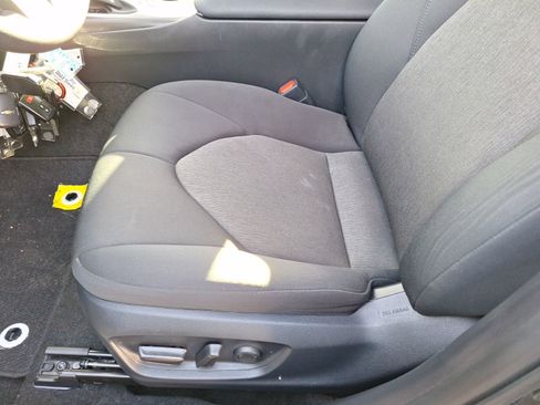 Used 2023 Toyota Camry LE image 15