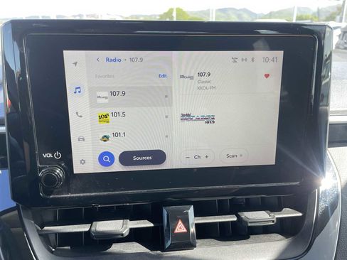 Used 2023 Toyota Corolla LE image 12