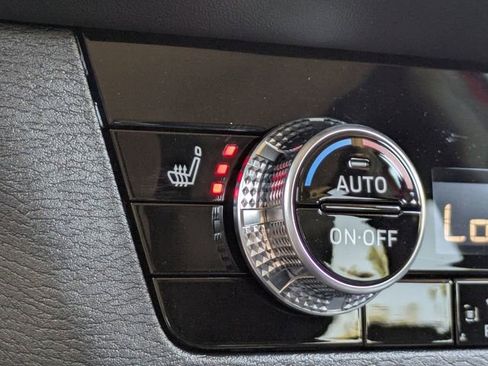 New 2026 Mitsubishi Outlander SE FWD image 24