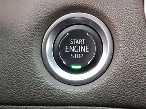 Certified 2024 Chevrolet Colorado ZR2 w/ Safety Package image 25