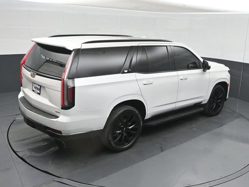 Used 2021 Cadillac Escalade Sport w/ LPO, Illumination Package AWD/4WD image 42