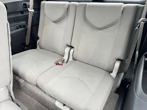 Used 2007 Toyota RAV4 Limited AWD/4WD image 6