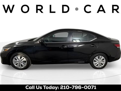 Used 2025 Nissan Sentra S image 8