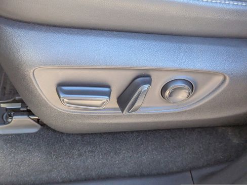 Used 2024 Toyota Land Cruiser image 24