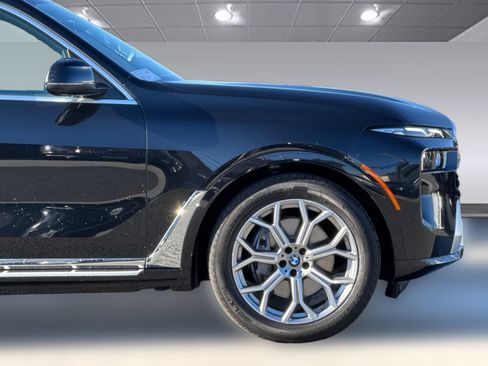 Used 2026 BMW X7 xDrive40i AWD/4WD image 36