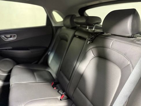 Used 2021 Hyundai Kona Limited w/ Cargo Package FWD image 24