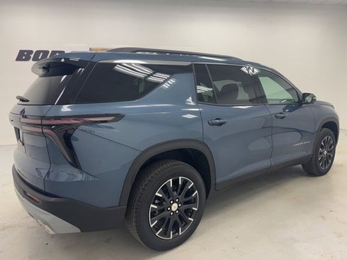 New 2026 Chevrolet Traverse LT w/ Sun and Wheel Package image 5