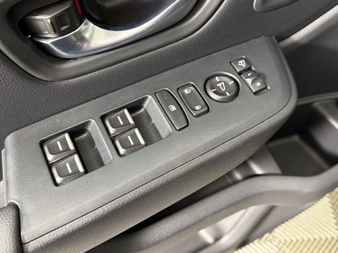 Used 2025 Honda Pilot Elite image 26