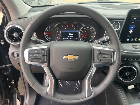 New 2026 Chevrolet Blazer LT image 19