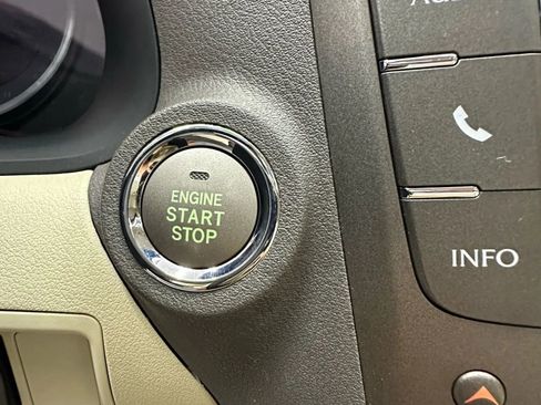 Used 2013 Lexus IS 250 w/ Premium Pkg Value Edition image 17