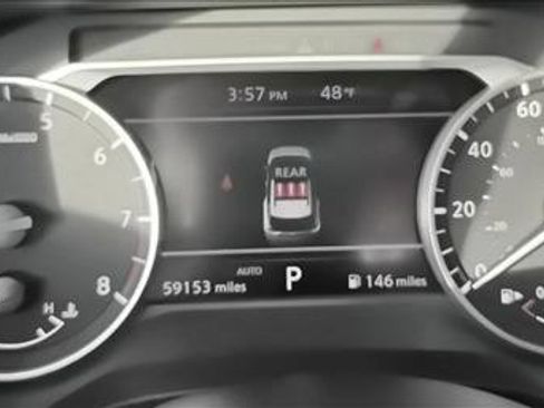 Used 2023 Nissan Rogue S image 12