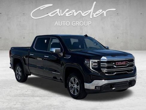 Used 2024 GMC Sierra 1500 SLT AWD/4WD image 2