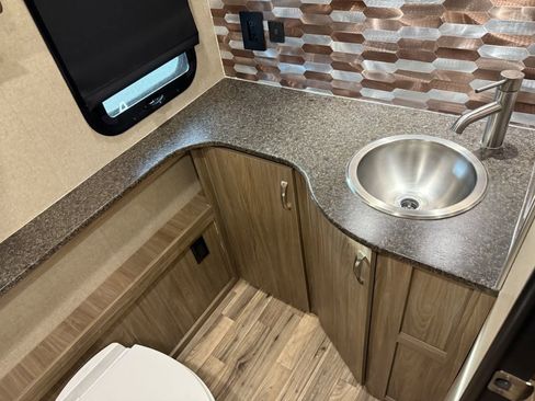 Used 2017 Ford E-450 and Econoline 450 Super Duty w/ Motorhome Prep Package RWD image 67