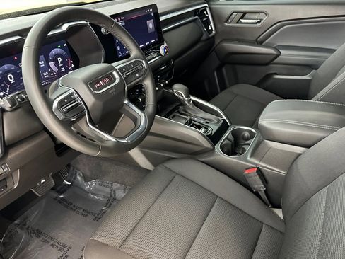 Used 2024 GMC Canyon Elevation w/ Convenience Package RWD image 4