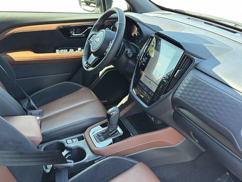 Used 2025 Subaru Forester Touring AWD/4WD image 20