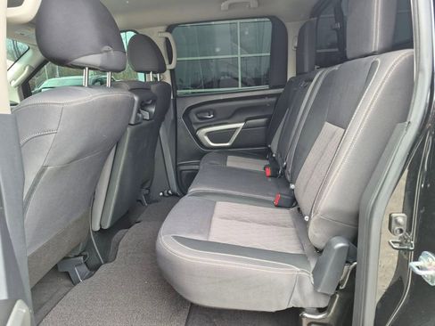 Used 2022 Nissan Titan SV w/ Accessory Utility Package image 13