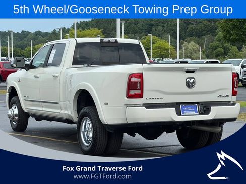 Used 2020 RAM 3500 Limited AWD/4WD image 43