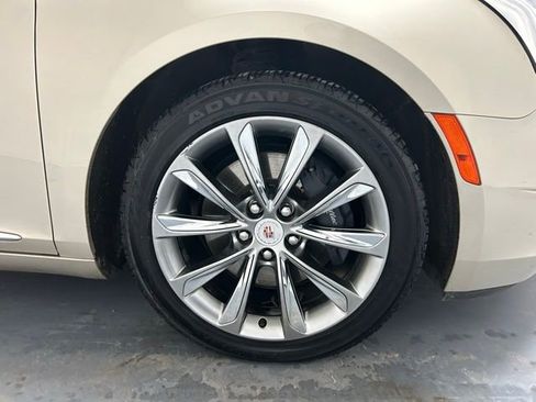 Used 2014 Cadillac XTS image 10