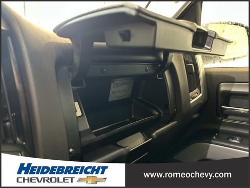 Used 2018 Chevrolet Silverado 1500 LT w/ All Star Edition AWD/4WD image 26