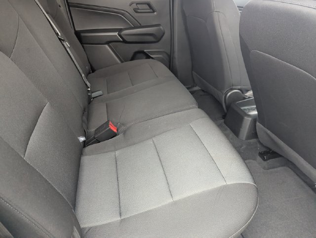 Used 2023 Chevrolet Colorado W/T w/ WT Convenience Package RWD image 16