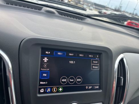 Used 2023 Chevrolet Equinox LT image 14