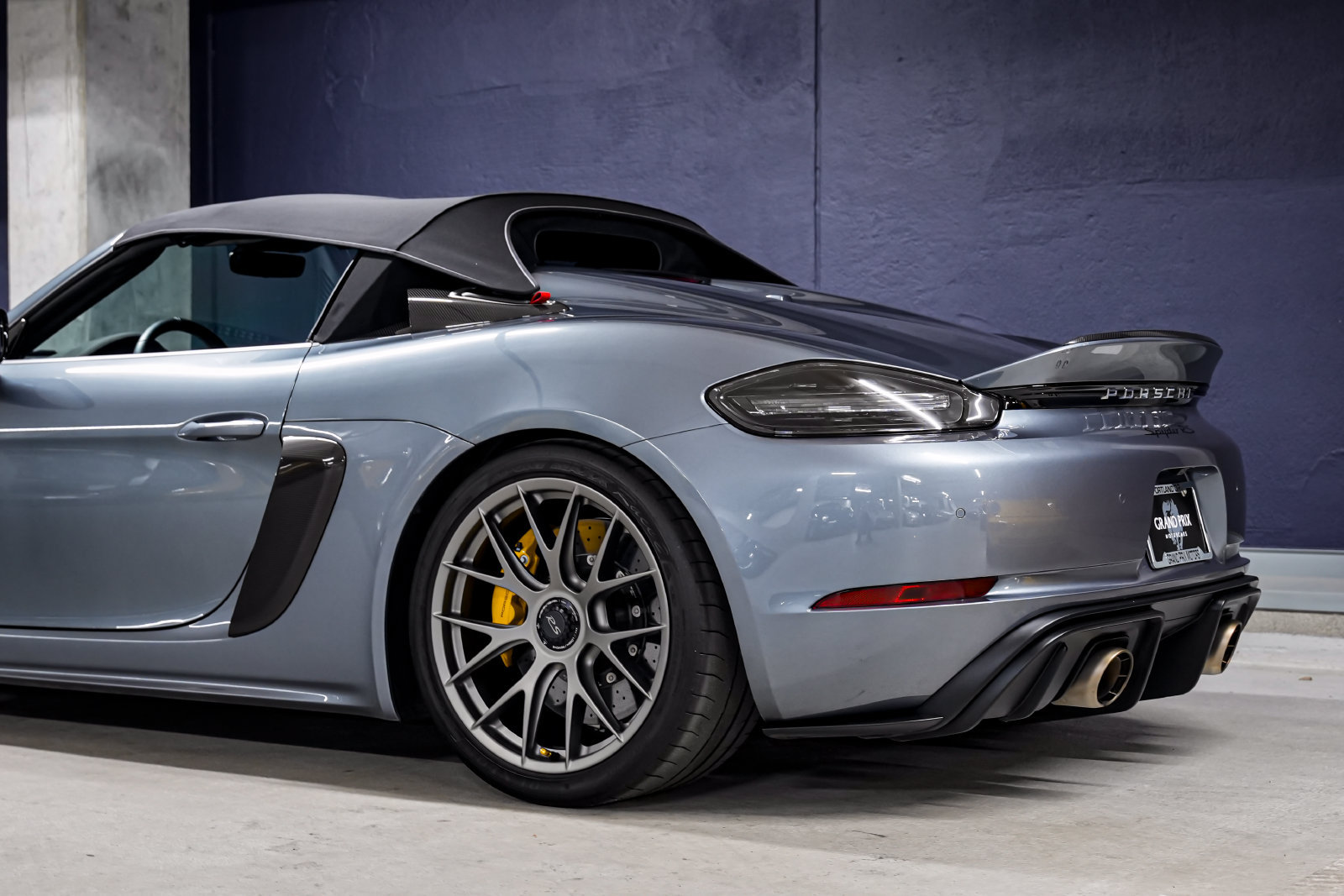 Used 2024 Porsche 718 Boxster Spyder RS RWD image 36