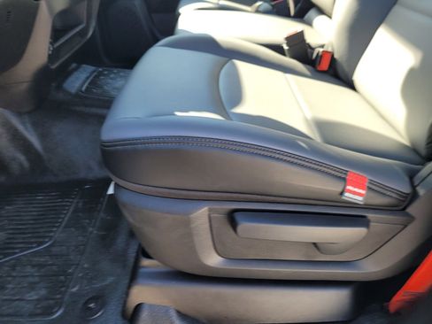 New 2026 RAM 5500 Tradesman w/ Chrome Appearance Group image 12