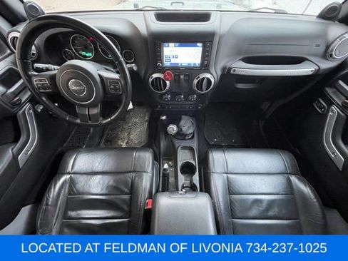 Used 2012 Jeep Wrangler Rubicon w/ PWR Convenience Group image 21
