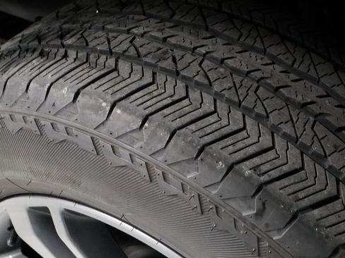 Certified 2023 Ford F150 Lariat w/ Equipment Group 502A High image 23