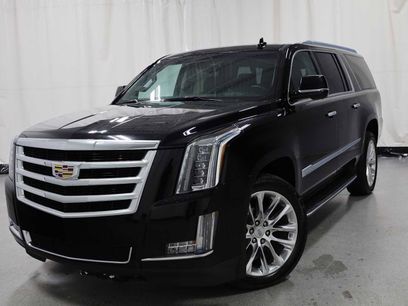 Used 2018 Cadillac Escalade ESV Luxury