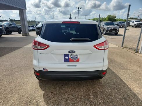Used 2016 Ford Escape S FWD image 7