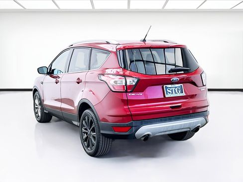 Used 2017 Ford Escape Titanium FWD image 6