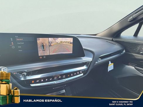 Used 2024 Cadillac Lyriq Luxury w/ LPO, Floor Liner Package image 21