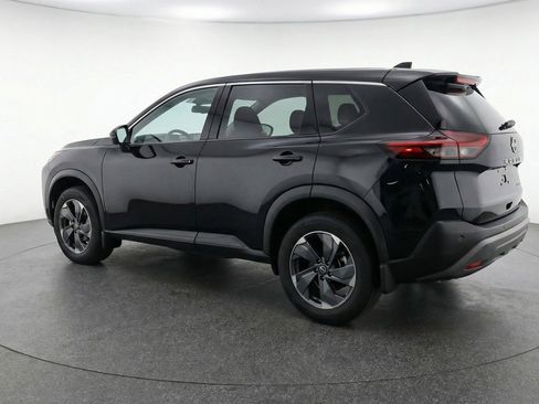 Used 2025 Nissan Rogue SV AWD/4WD image 6