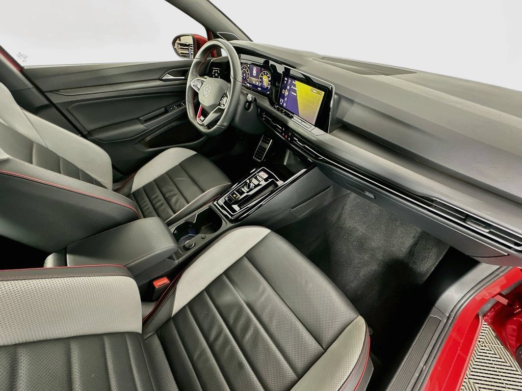 Used 2024 Volkswagen GTI SE FWD image 29