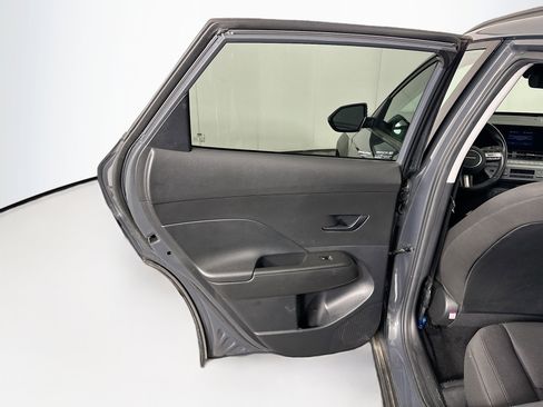 Used 2024 Hyundai Kona SEL FWD image 25