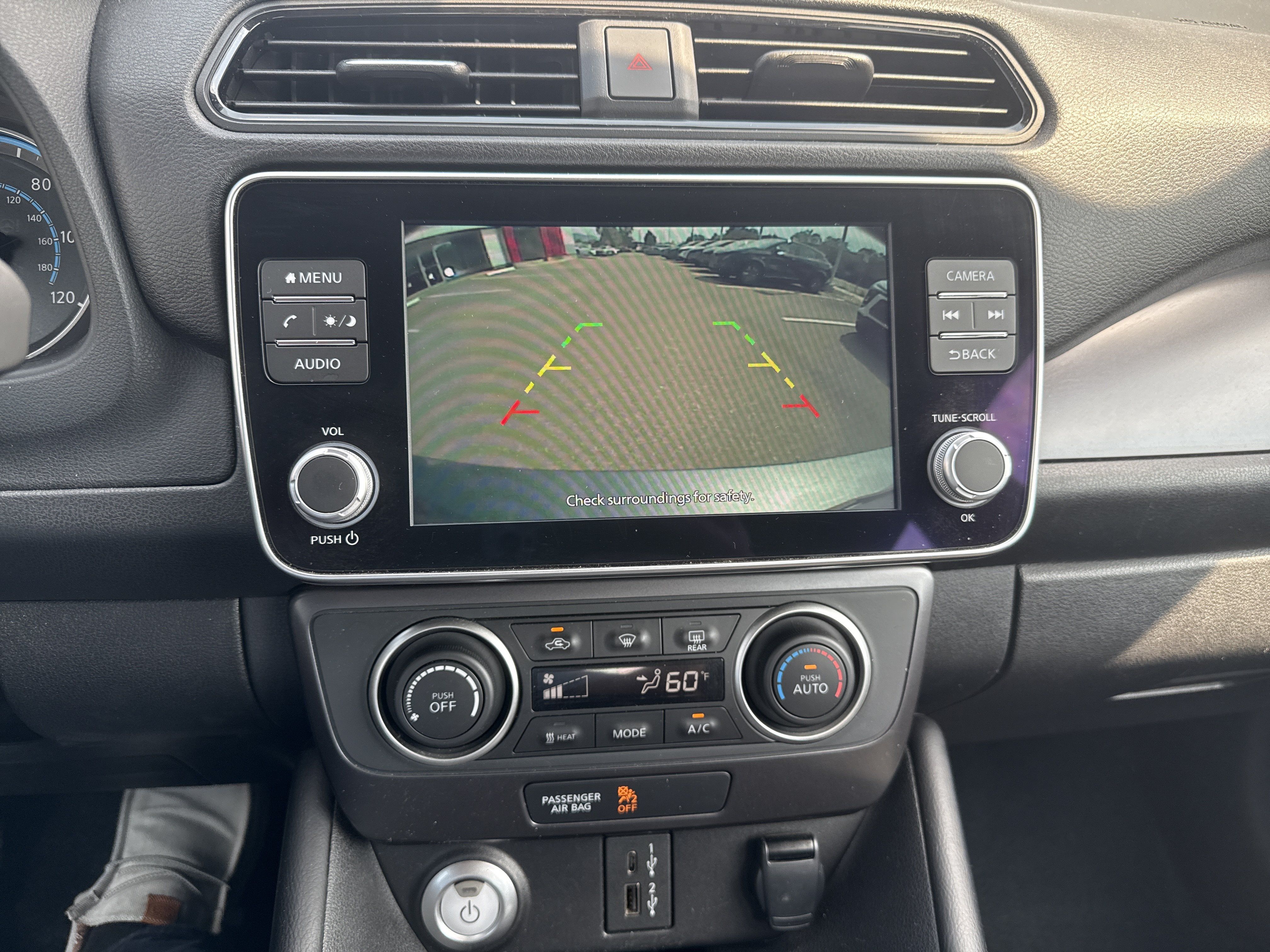 Certified 2025 Nissan Leaf S FWD image 19