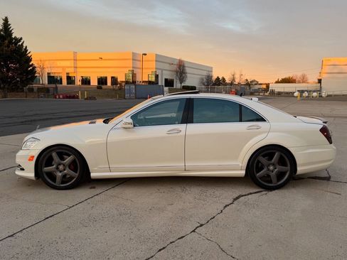 Used 2011 Mercedes-Benz S 550 image 6