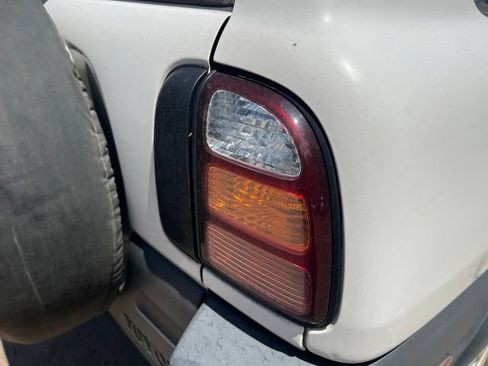 Used 1999 Toyota RAV4 2WD 4-Door image 11
