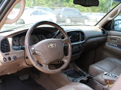 Used 2003 Toyota Sequoia Limited image 13